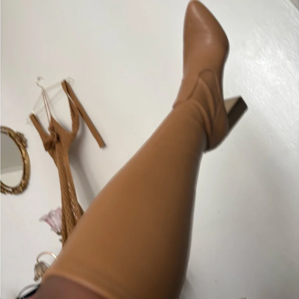Franco Sarto Camel Knee-High Boots – Gold Block Heel – Size 8